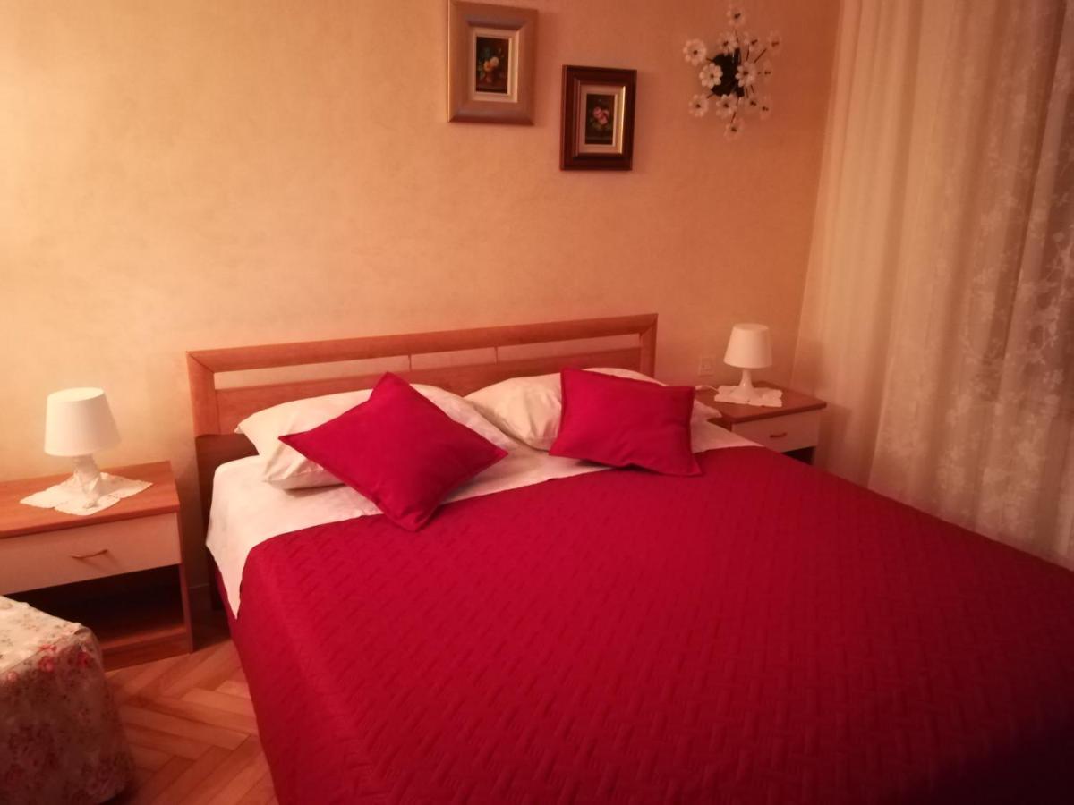 Apartmani Villa Otilija Poreč Eksteriør billede