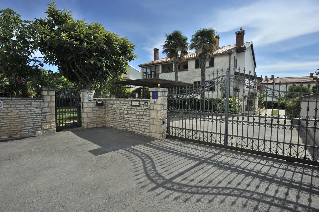 Apartmani Villa Otilija Poreč Eksteriør billede