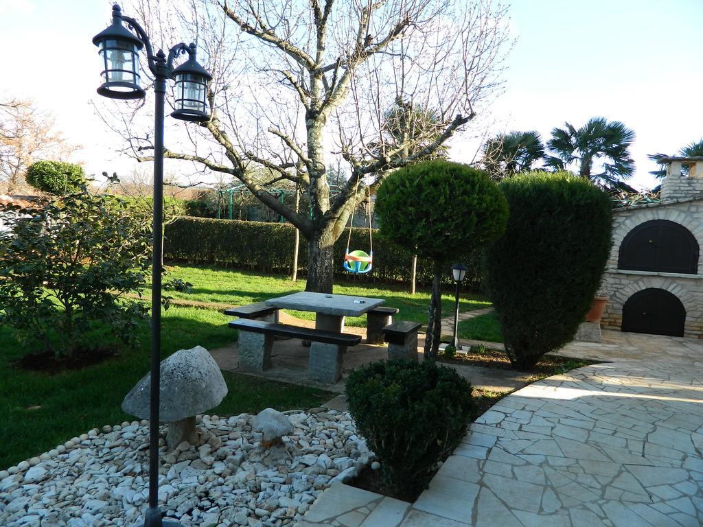 Apartmani Villa Otilija Poreč Eksteriør billede