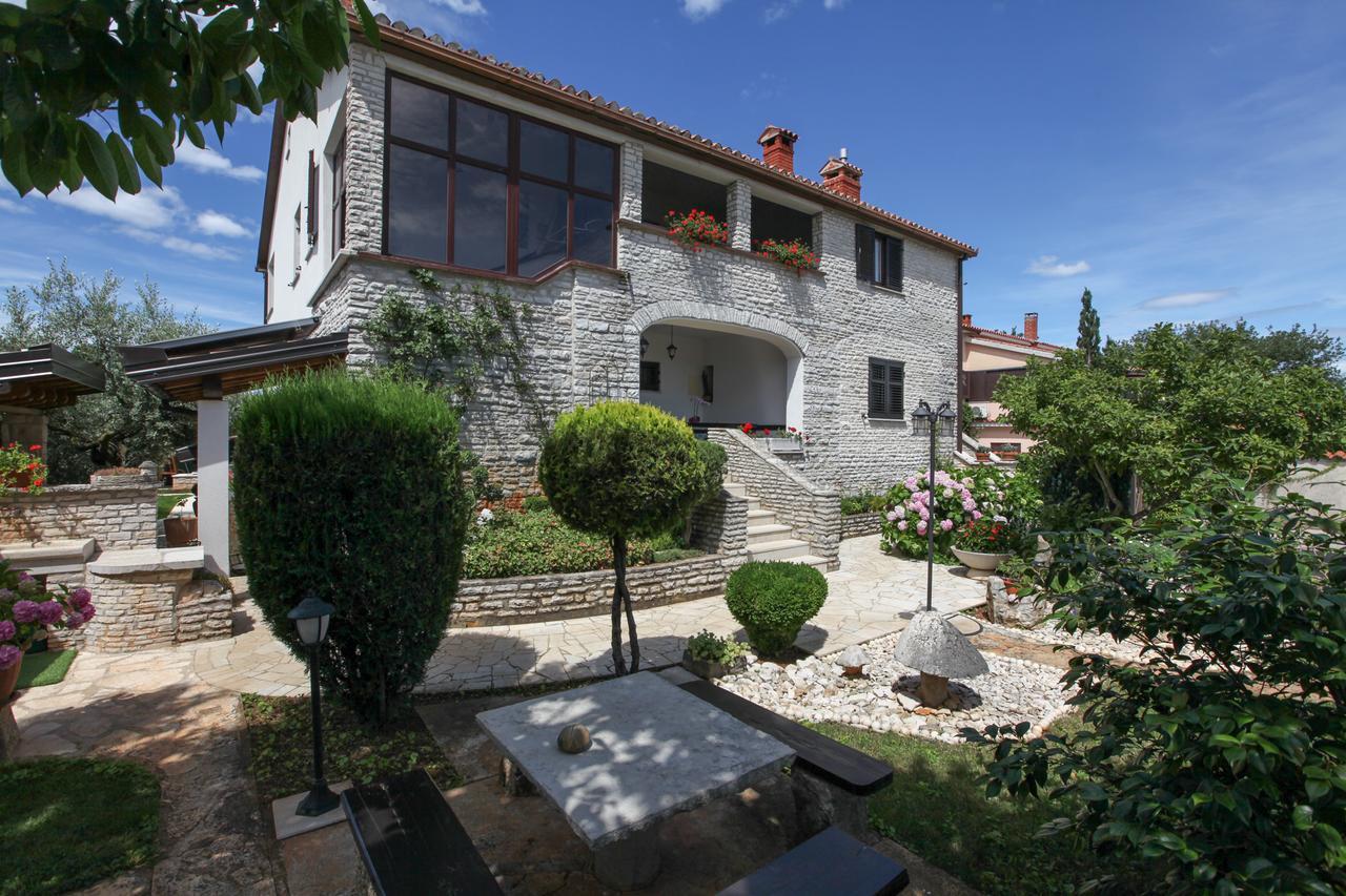 Apartmani Villa Otilija Poreč Eksteriør billede